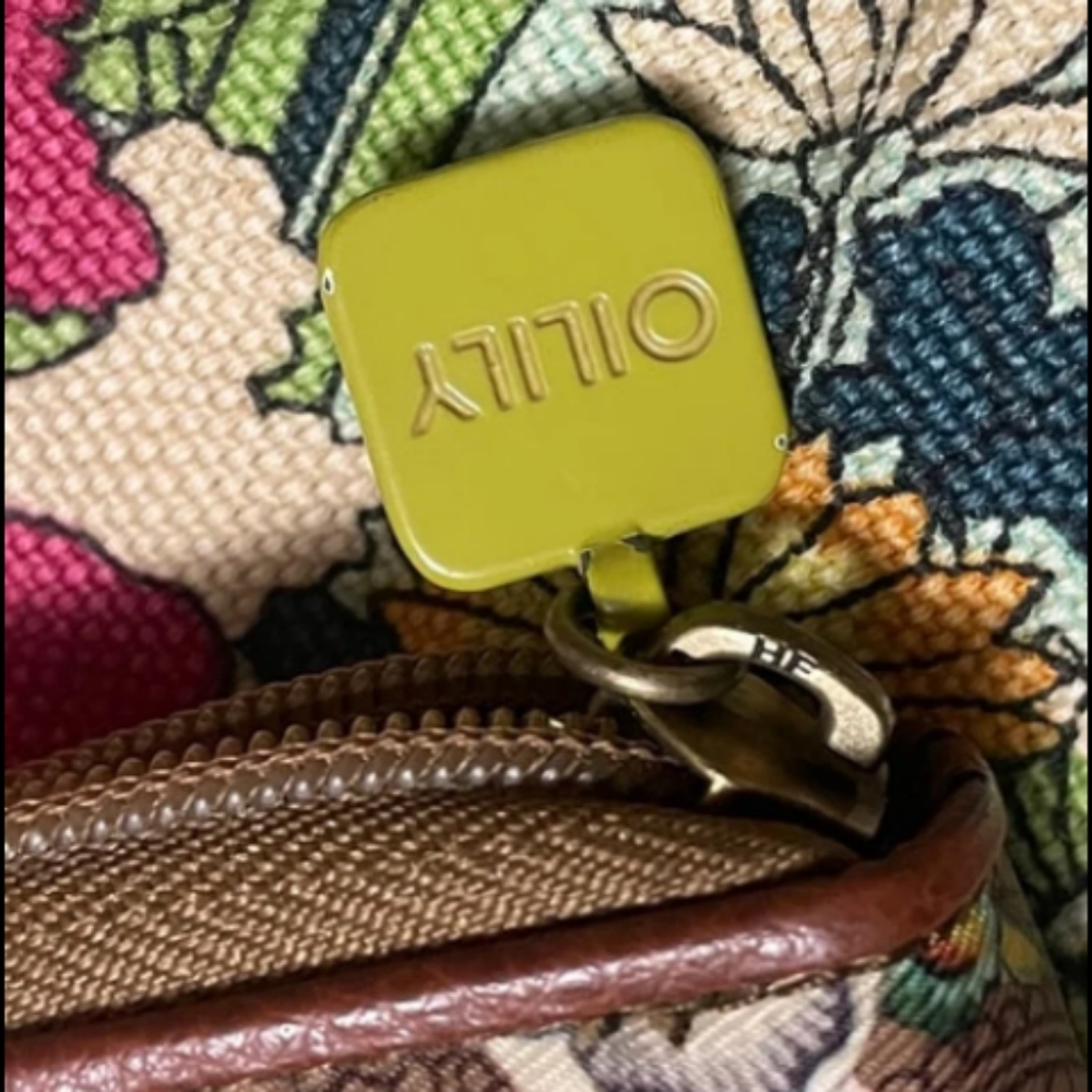 Oilily wallet